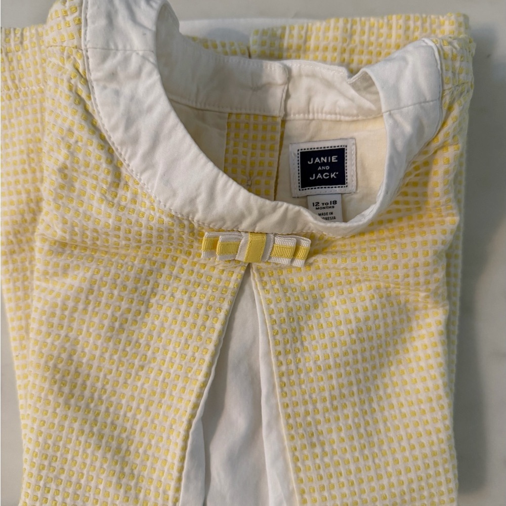 Janie and Jack Yellow Dress with Bow Accent - Size 12-18 months - Picture 3 of 3
